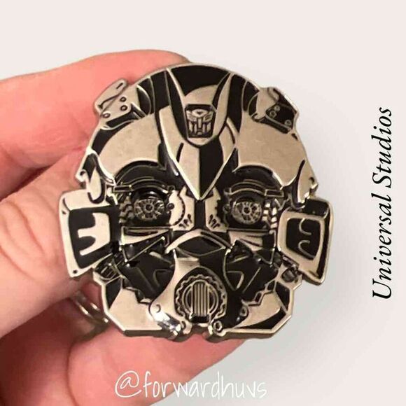 Universal Studios Transformer Collectible Pin - Silver Edition - Picture 3 of 6